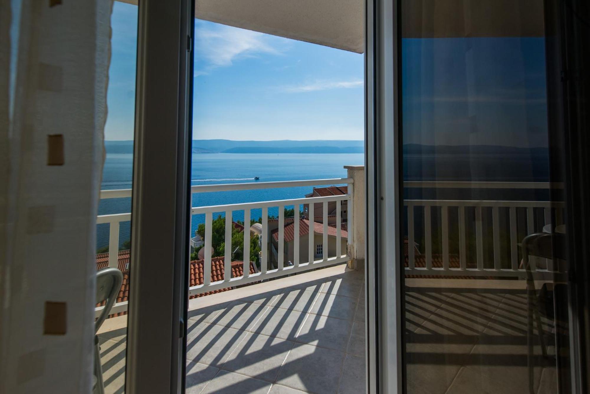 Bed And Breakfast Pero 3 Min Walk To The Beach Lokva Rogoznica Extérieur photo