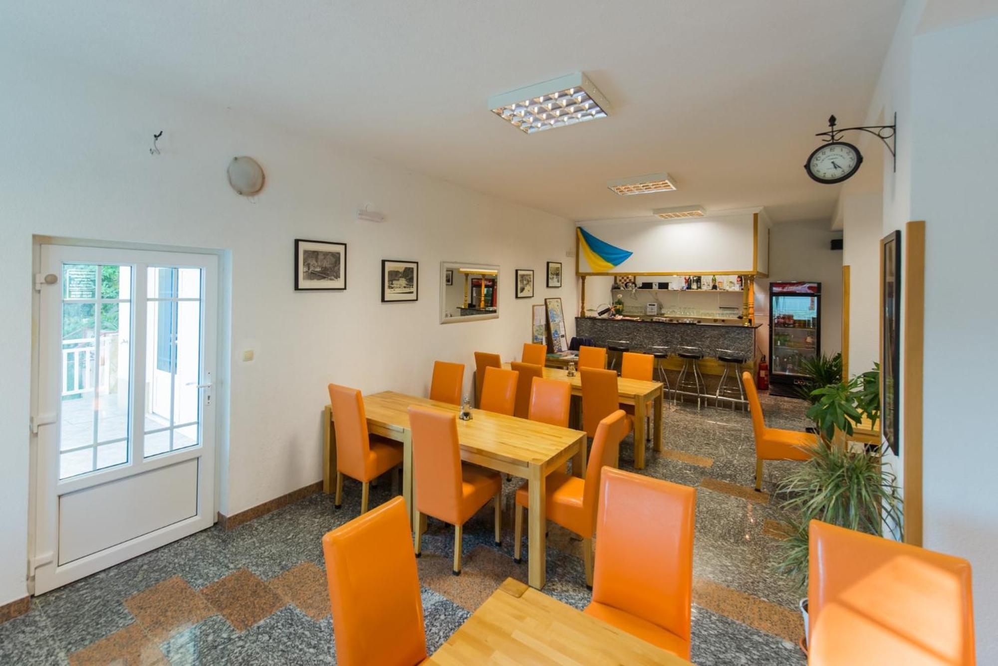 Bed And Breakfast Pero 3 Min Walk To The Beach Lokva Rogoznica Extérieur photo